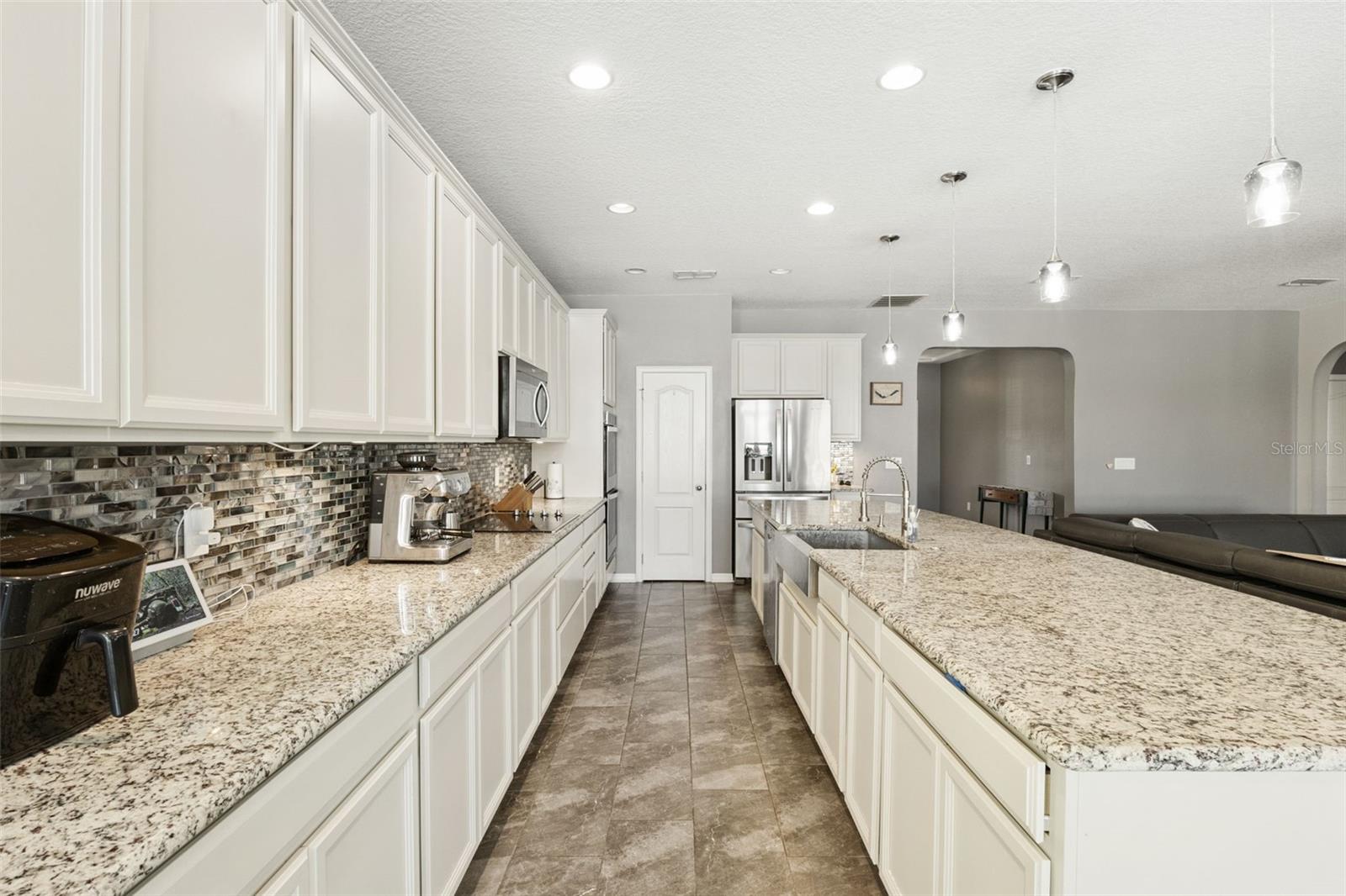 Image 7 of 41 For 4057 Silk Oak Lane