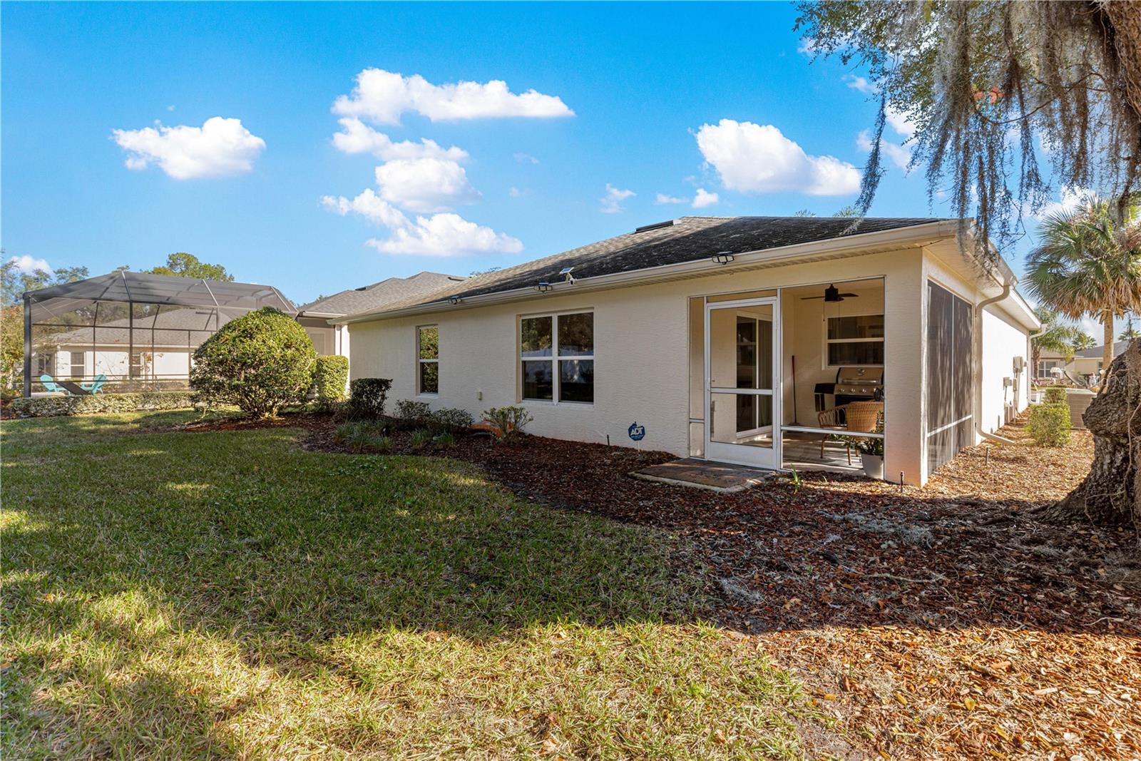 Image 39 of 44 For 10274 Julia Isles Avenue