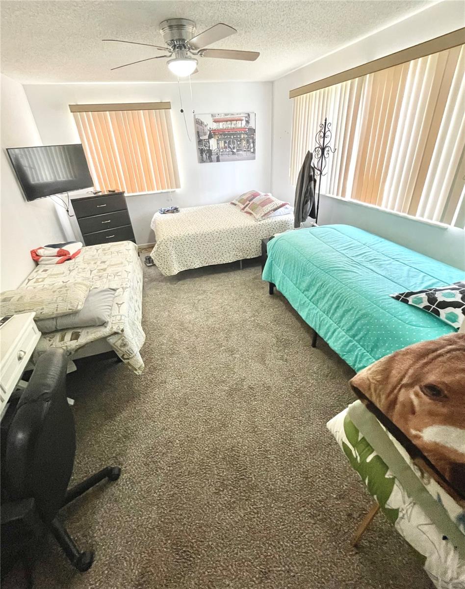 Image 12 of 19 For 10892 86th Avenue