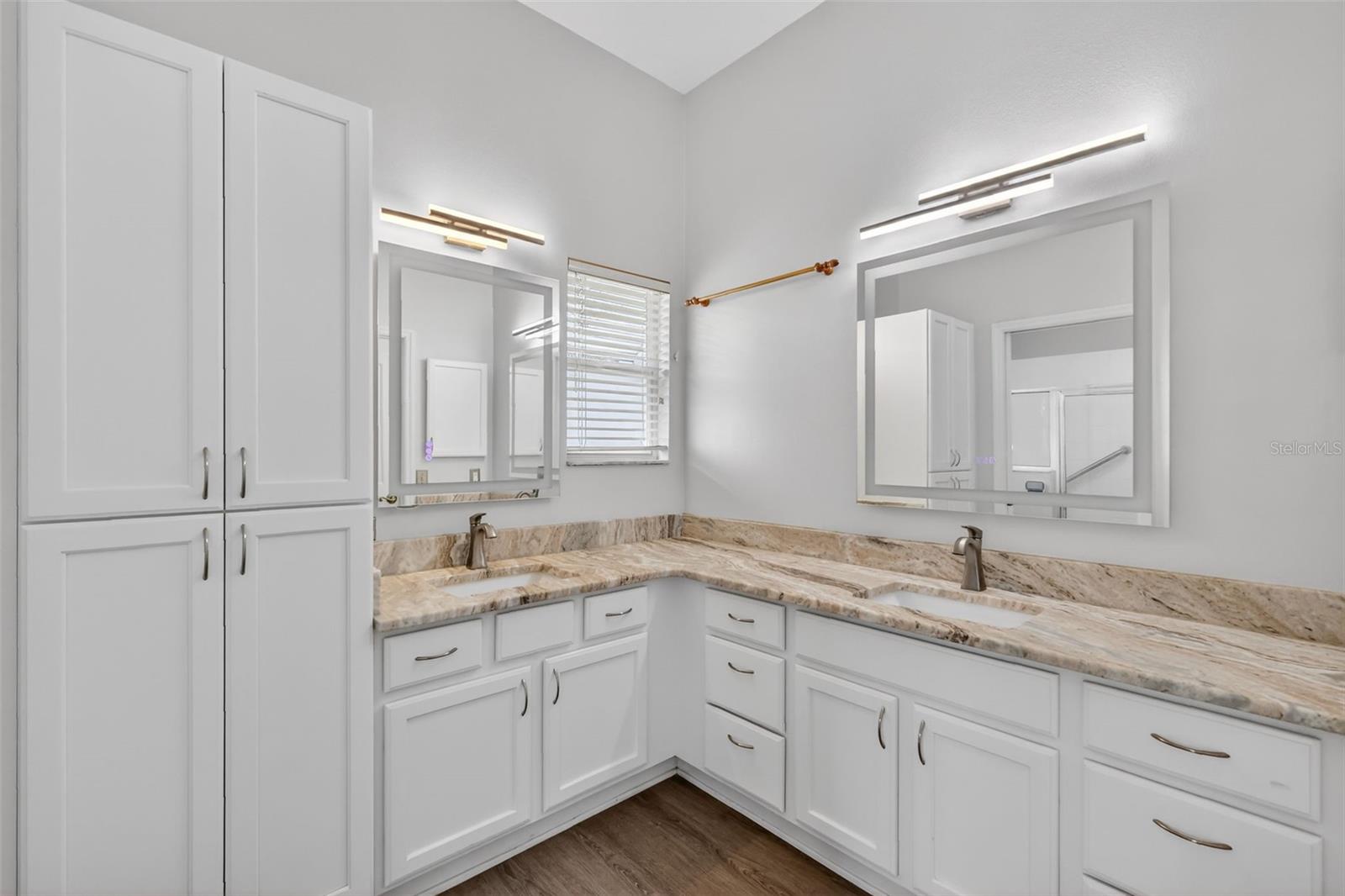 Image 27 of 52 For 2450 Merida Circle