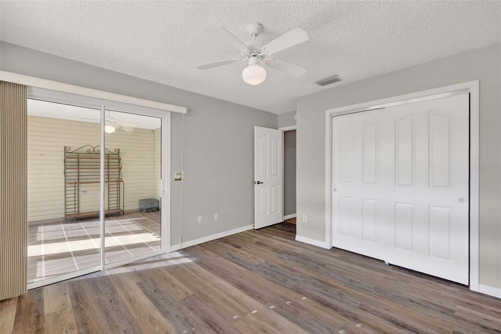 Image 31 of 52 For 2450 Merida Circle