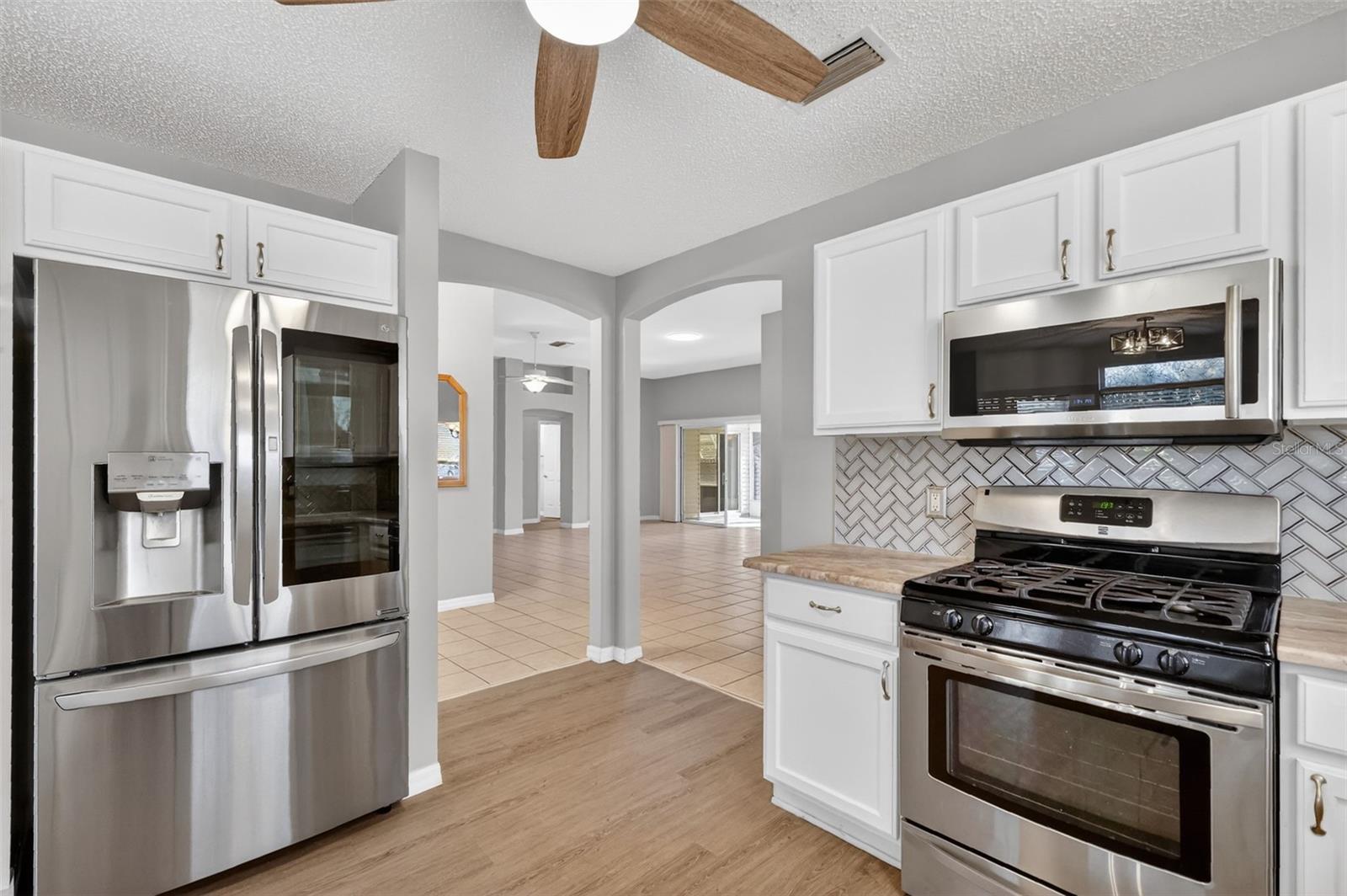 Image 8 of 52 For 2450 Merida Circle