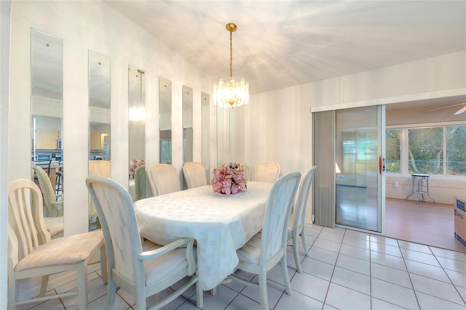 Image 12 of 41 For 4513 158th Street Rd