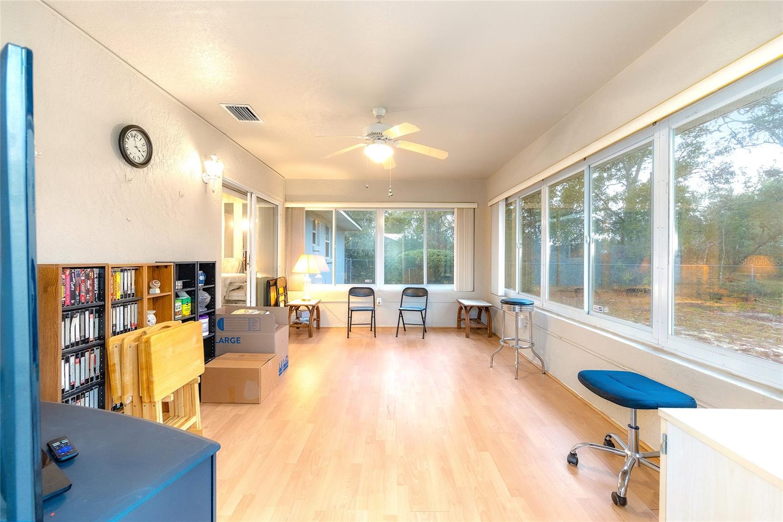 Image 30 of 41 For 4513 158th Street Rd