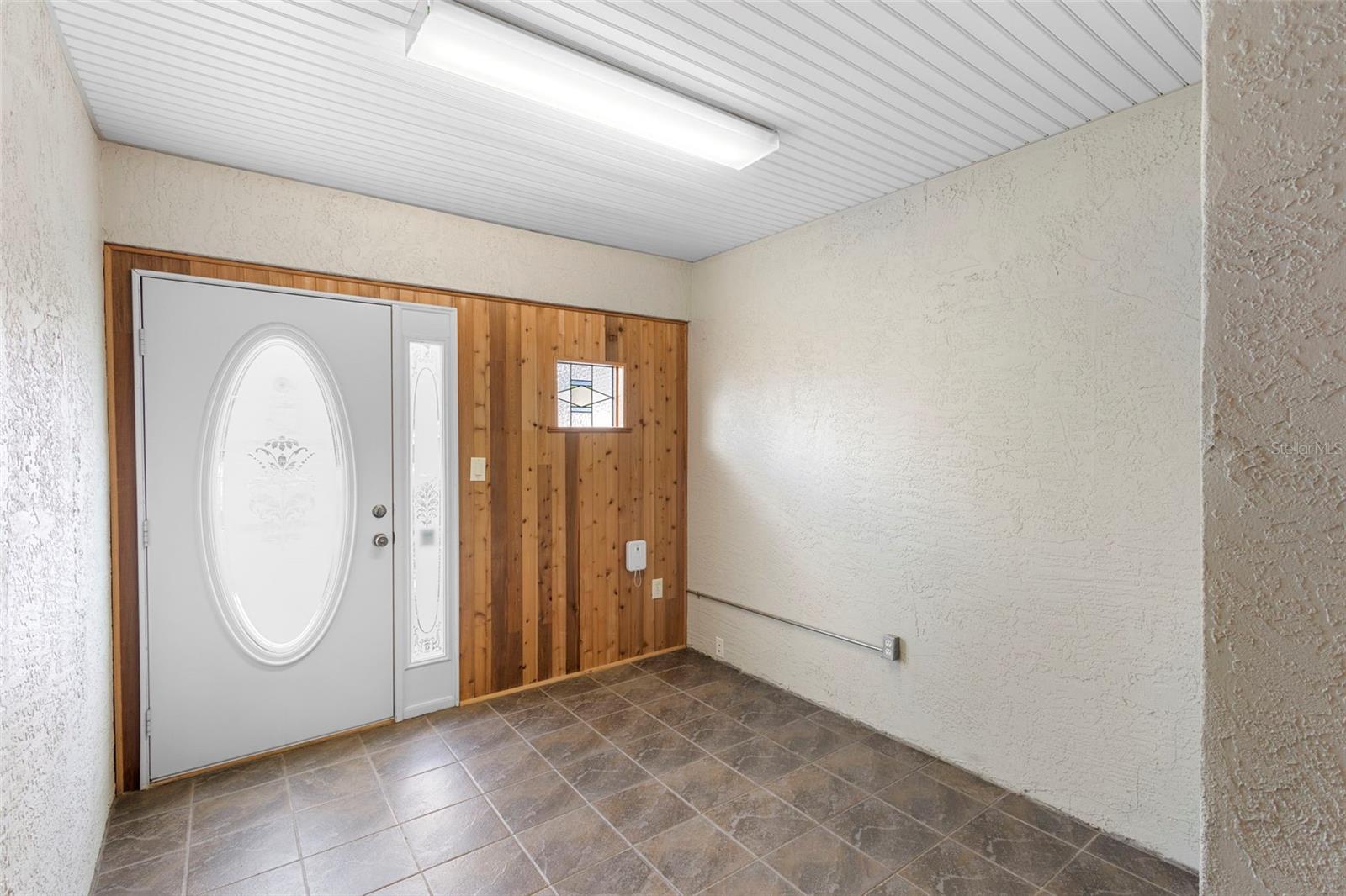 Image 16 of 41 For 12681 54th Avenue