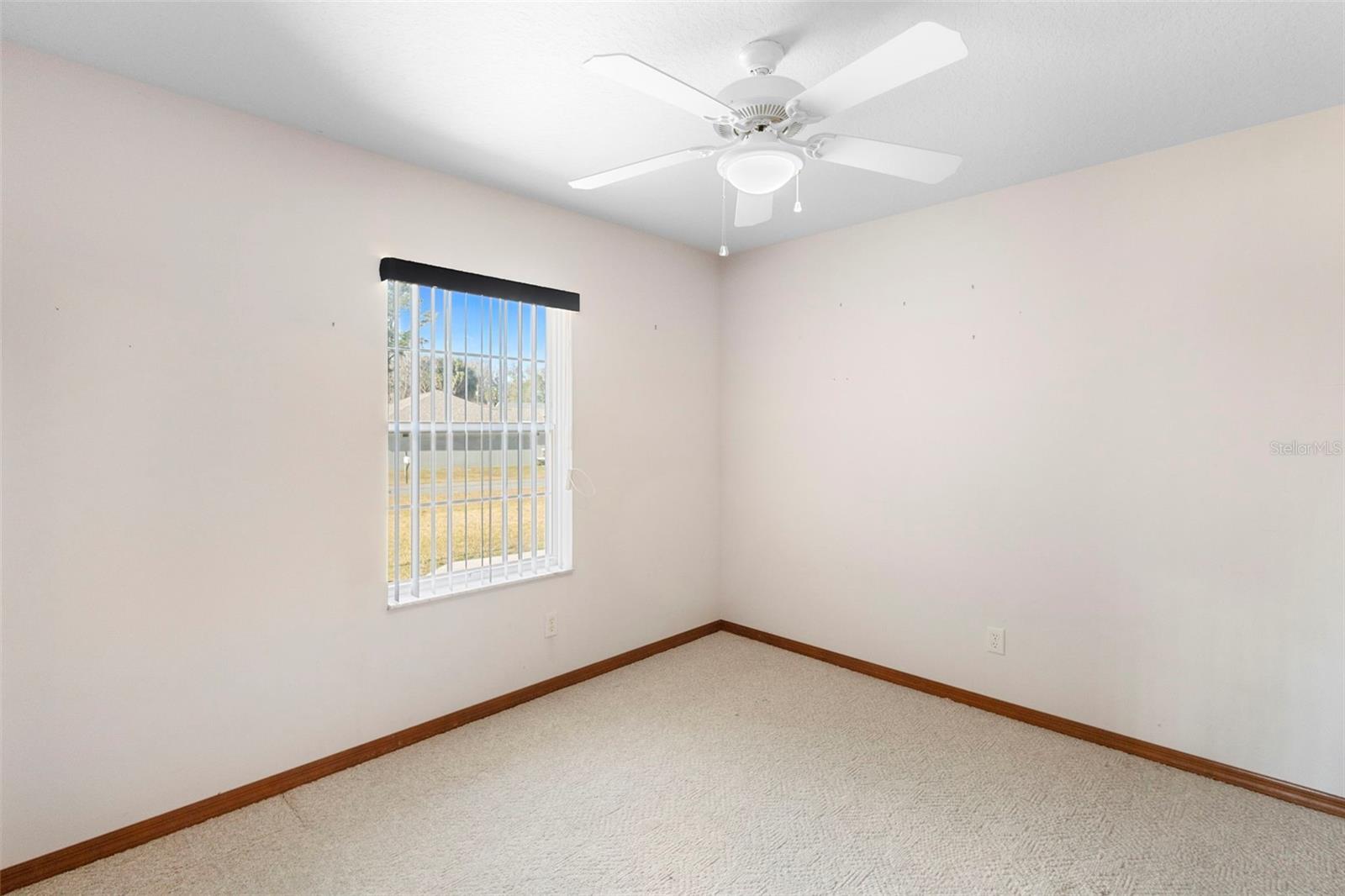 Image 27 of 41 For 12681 54th Avenue