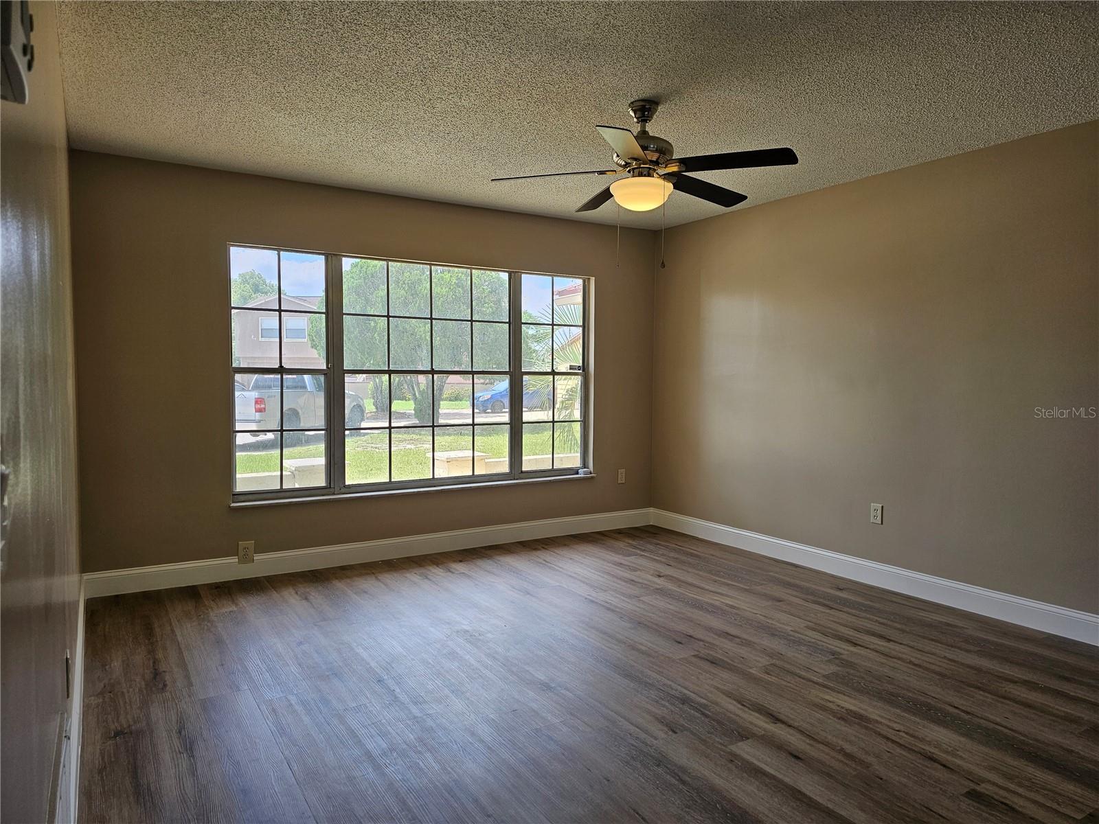 Image 15 of 21 For 6623 Swyear Court