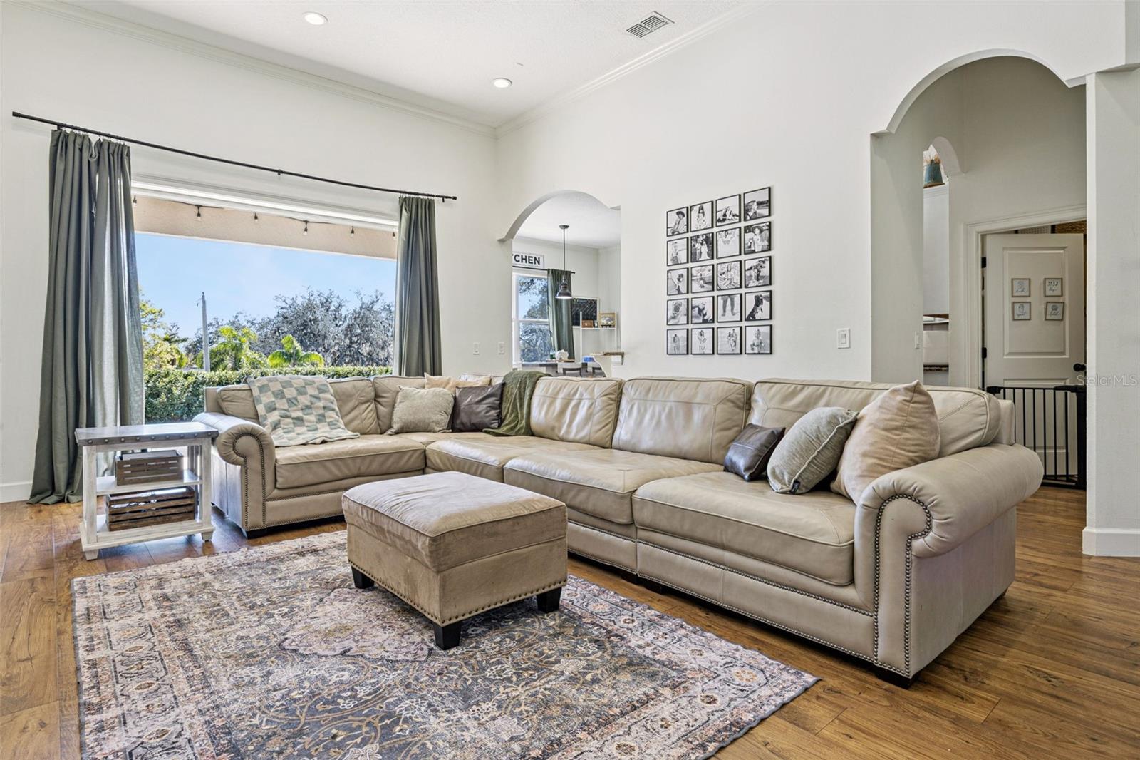 Image 6 of 46 For 11526 Osprey Pointe Boulevard