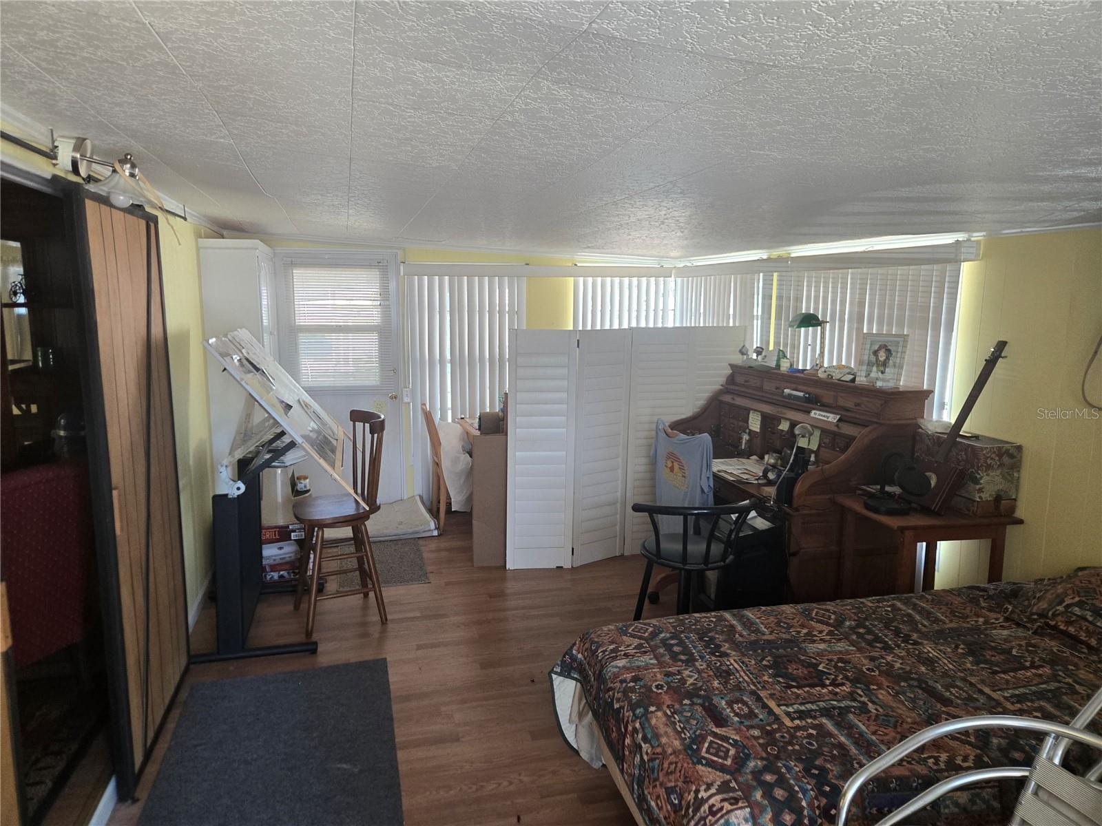 Image 5 of 14 For 31645 Kelly Circle