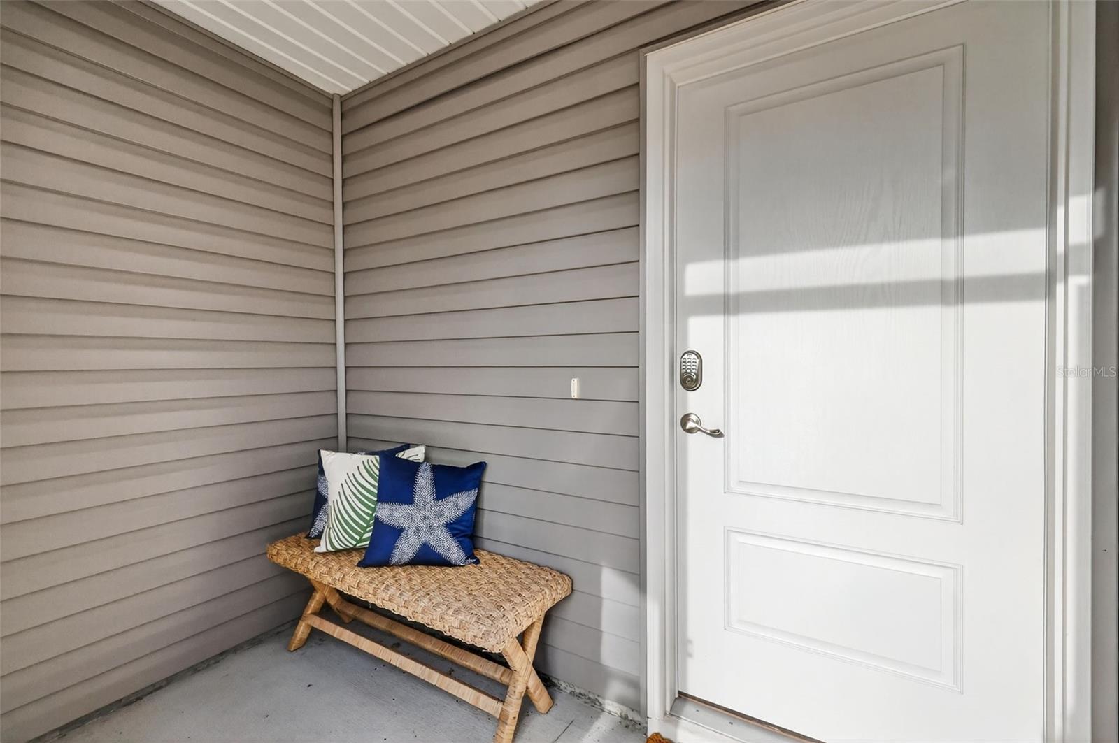 Image 3 of 46 For 7169 Denver Avenue