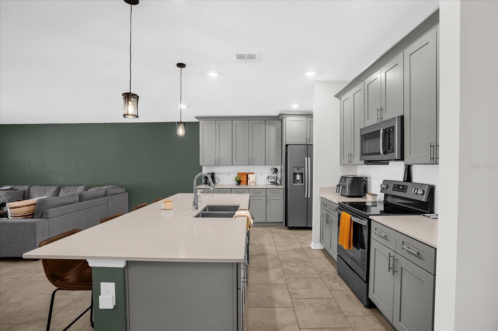 Image 19 of 36 For 5317 Travertine Street