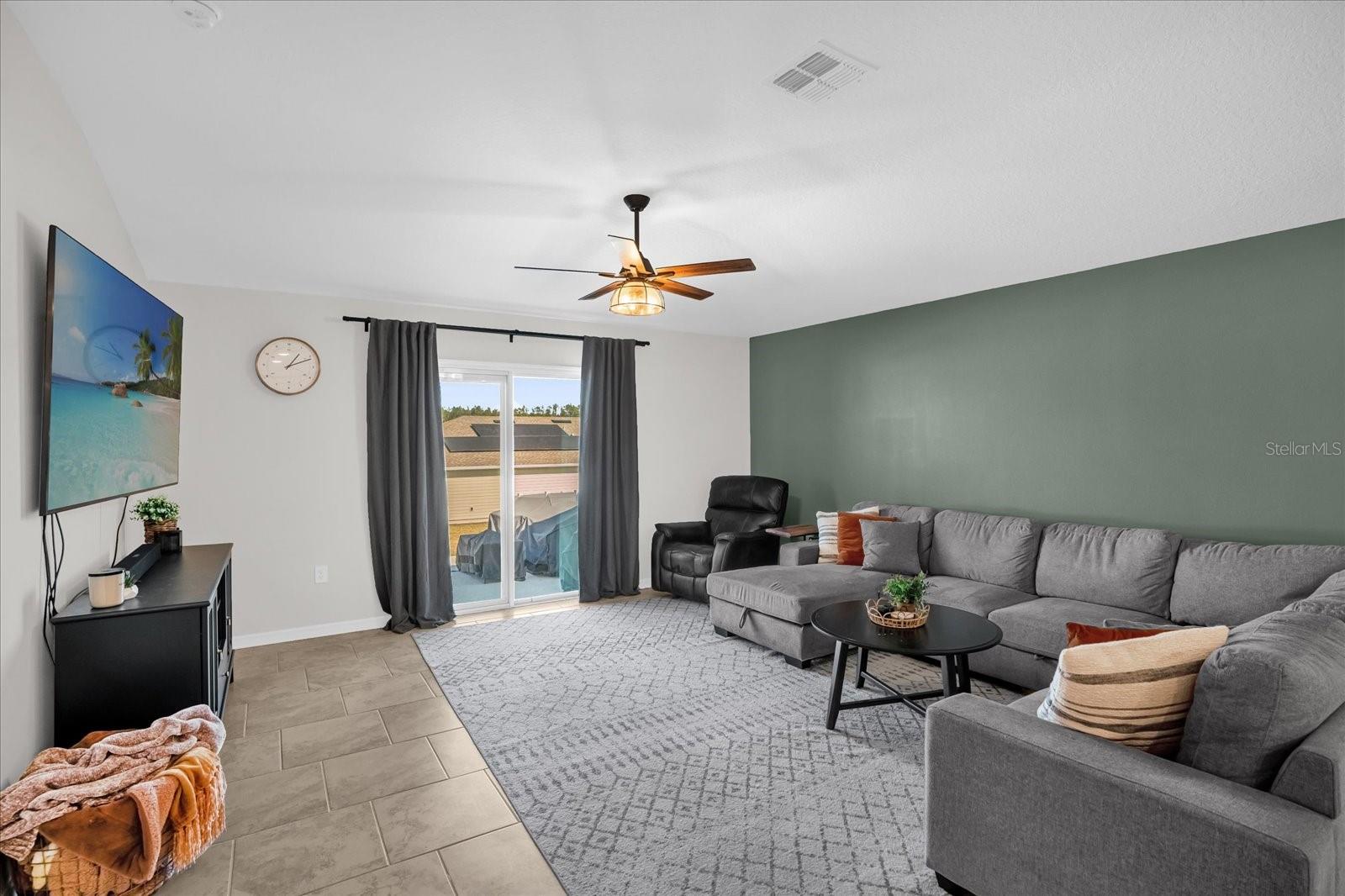 Image 20 of 36 For 5317 Travertine Street