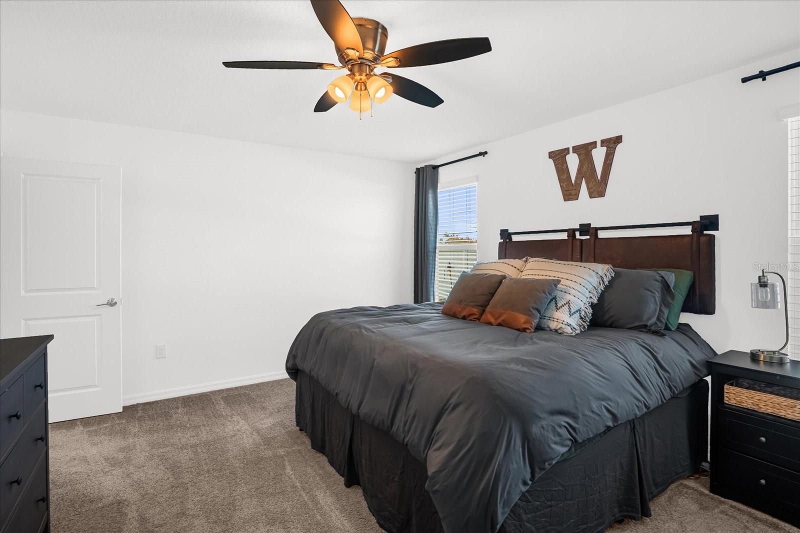 Image 9 of 36 For 5317 Travertine Street