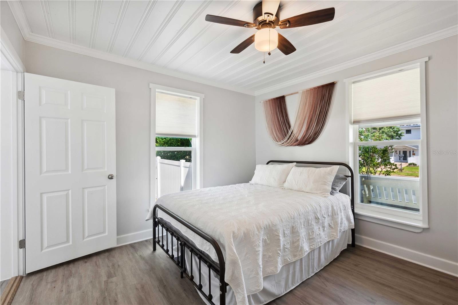 Image 16 of 56 For 113 Noble Avenue