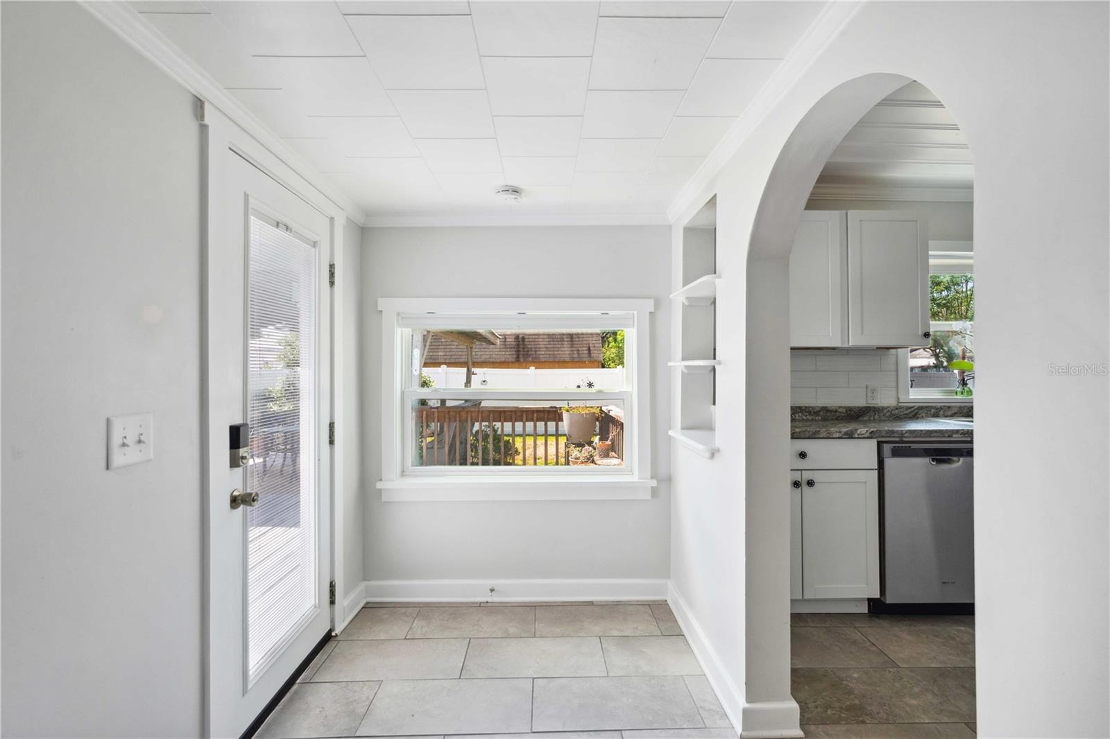 Image 23 of 56 For 113 Noble Avenue