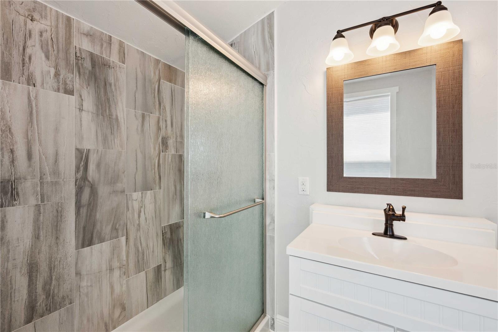 Image 26 of 56 For 113 Noble Avenue