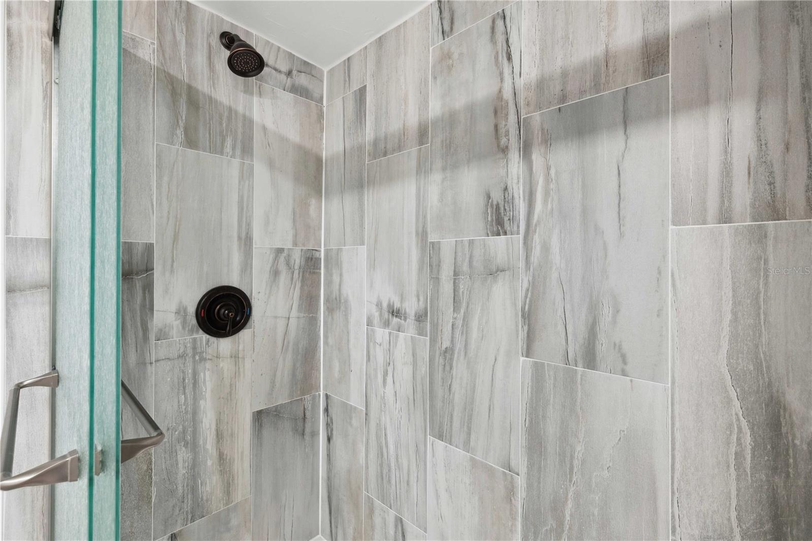 Image 30 of 56 For 113 Noble Avenue