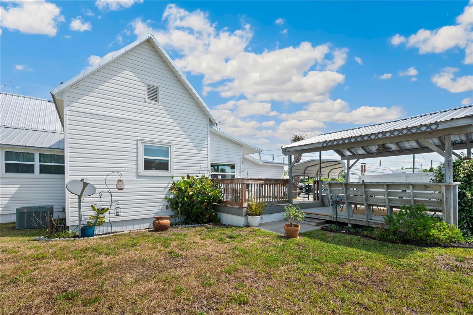 Image 32 of 56 For 113 Noble Avenue