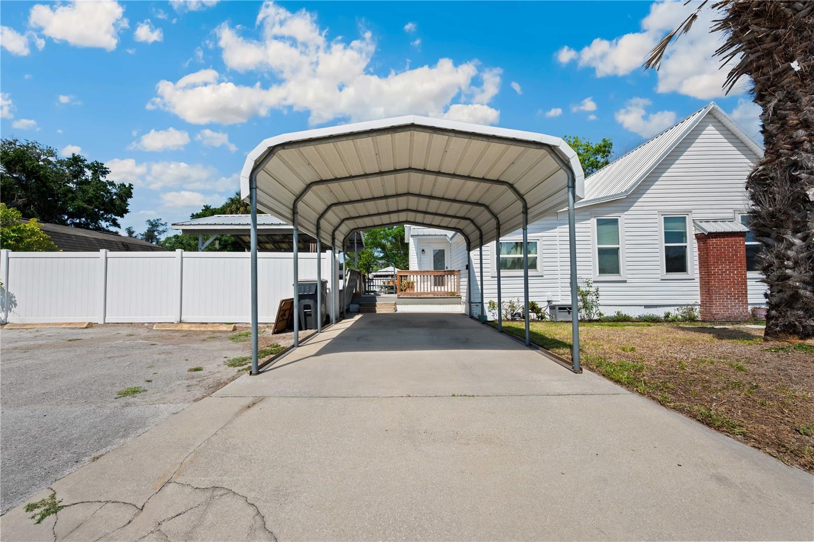 Image 35 of 56 For 113 Noble Avenue