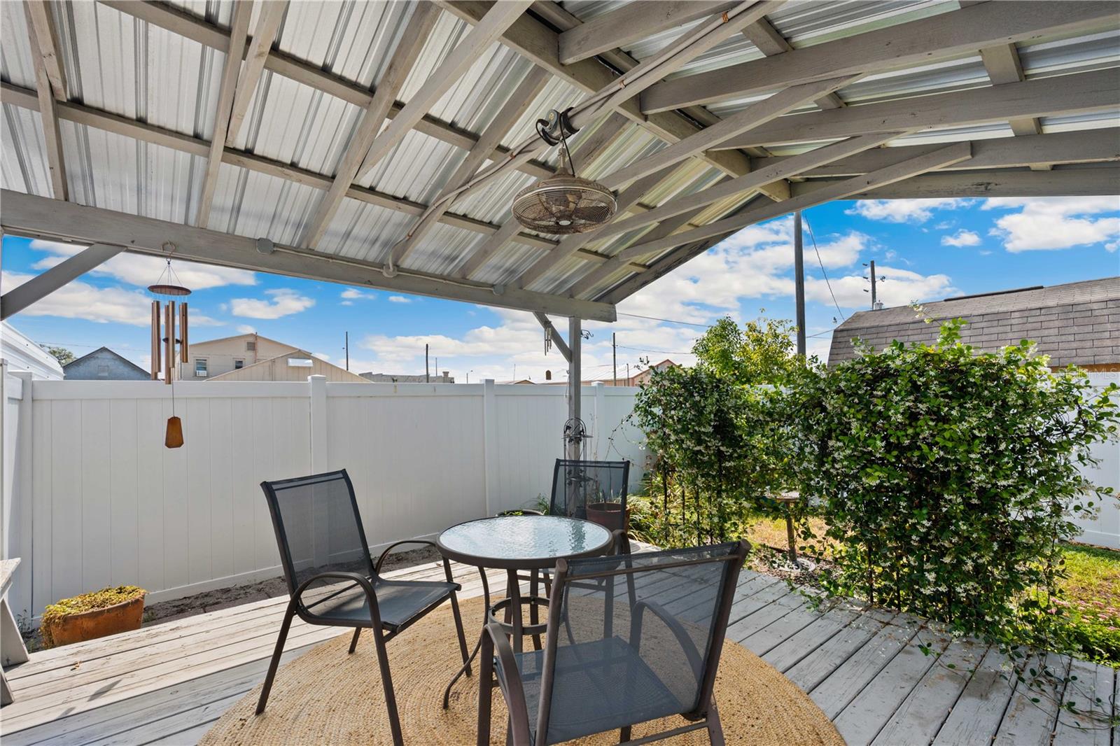 Image 37 of 56 For 113 Noble Avenue