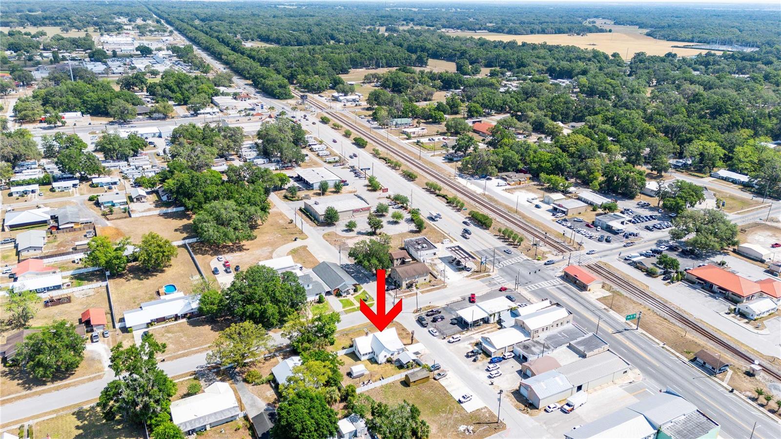 Image 42 of 56 For 113 Noble Avenue