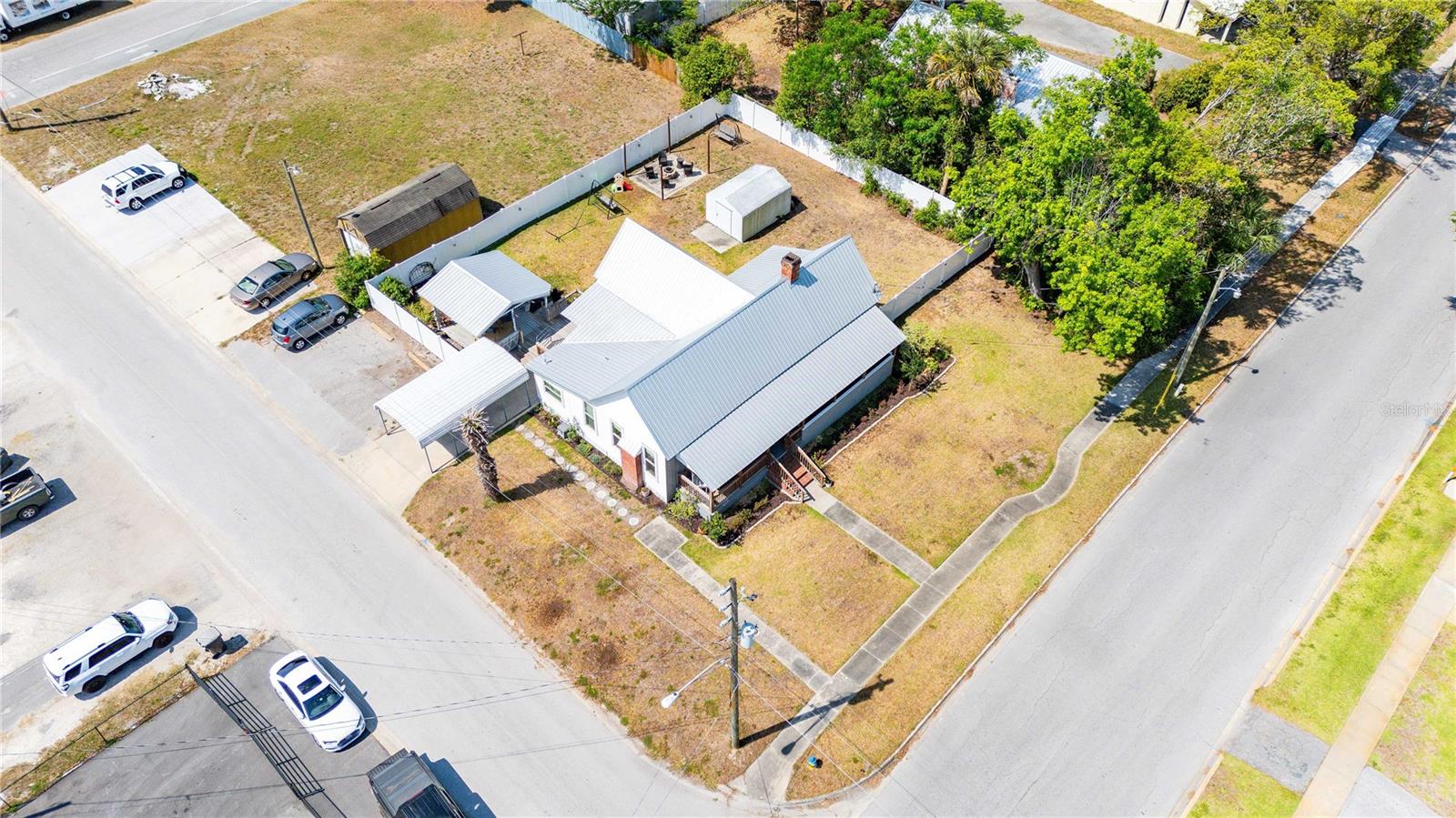 Image 53 of 56 For 113 Noble Avenue