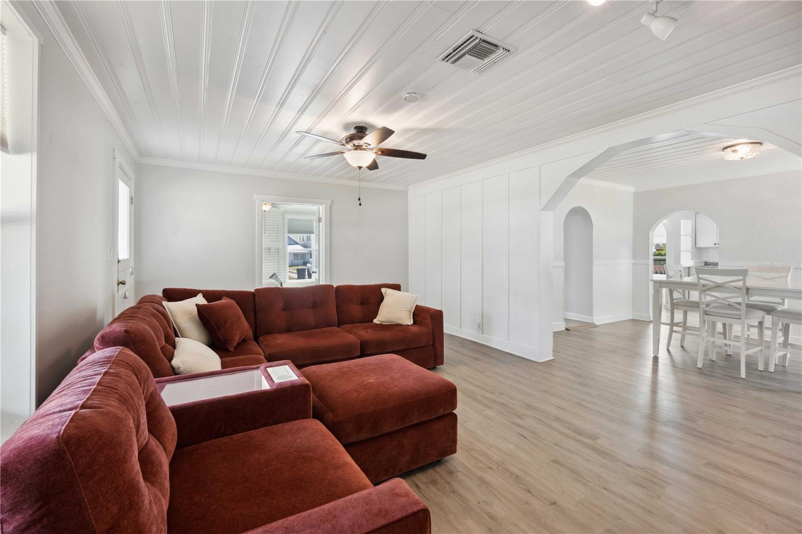 Image 7 of 56 For 113 Noble Avenue