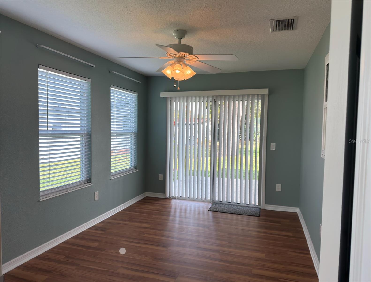 Image 12 of 30 For 1006 Ann Avenue