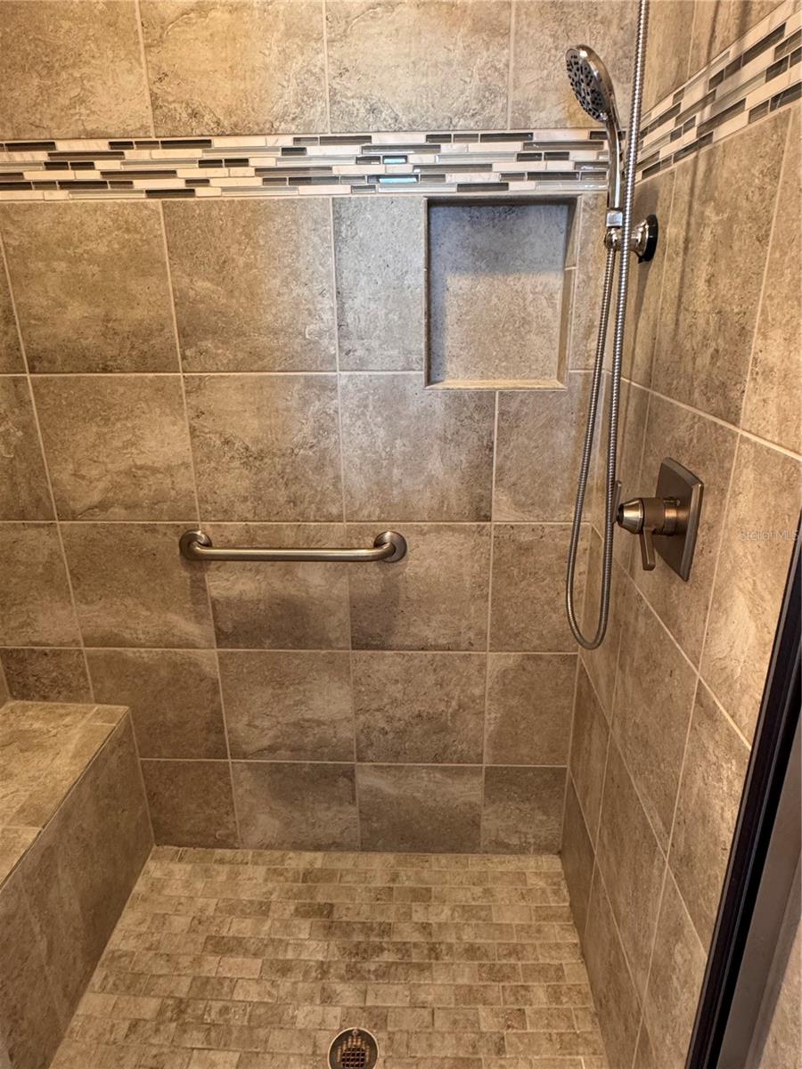 Image 17 of 30 For 1006 Ann Avenue