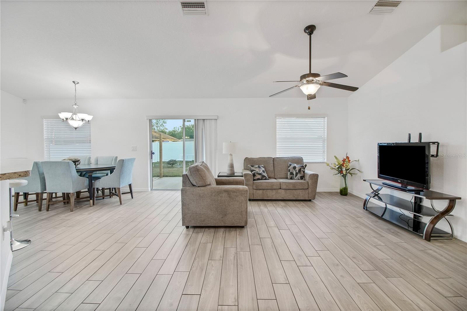 Image 10 of 42 For 314 Stone Castle Loop