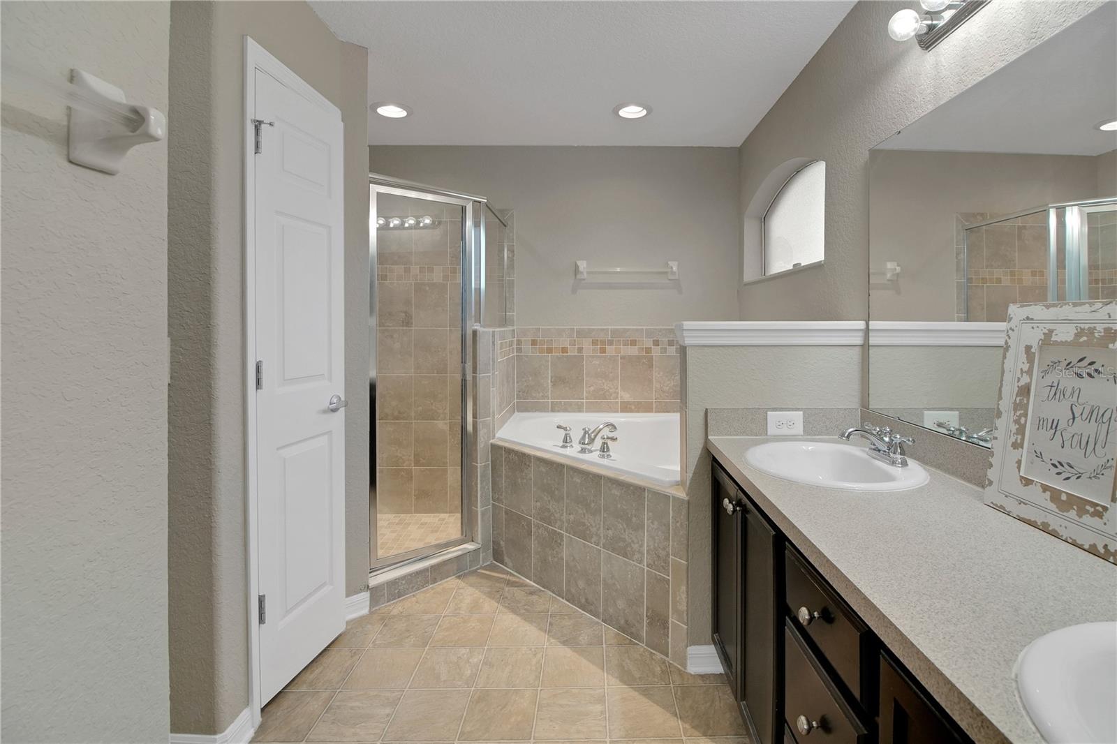 Image 22 of 42 For 314 Stone Castle Loop