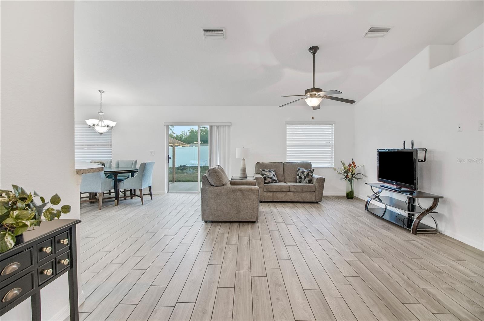 Image 8 of 42 For 314 Stone Castle Loop