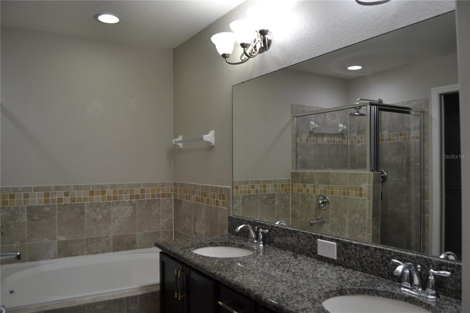 Image 12 of 26 For 1071 Condor Drive