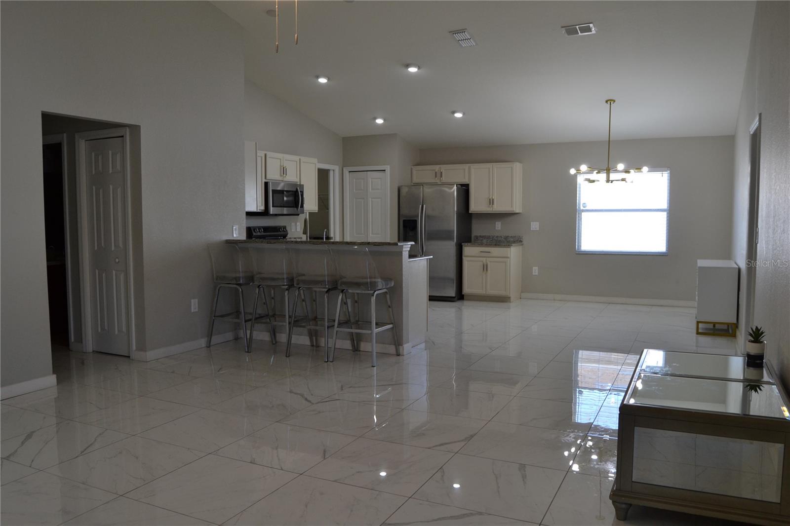 Image 6 of 26 For 1071 Condor Drive