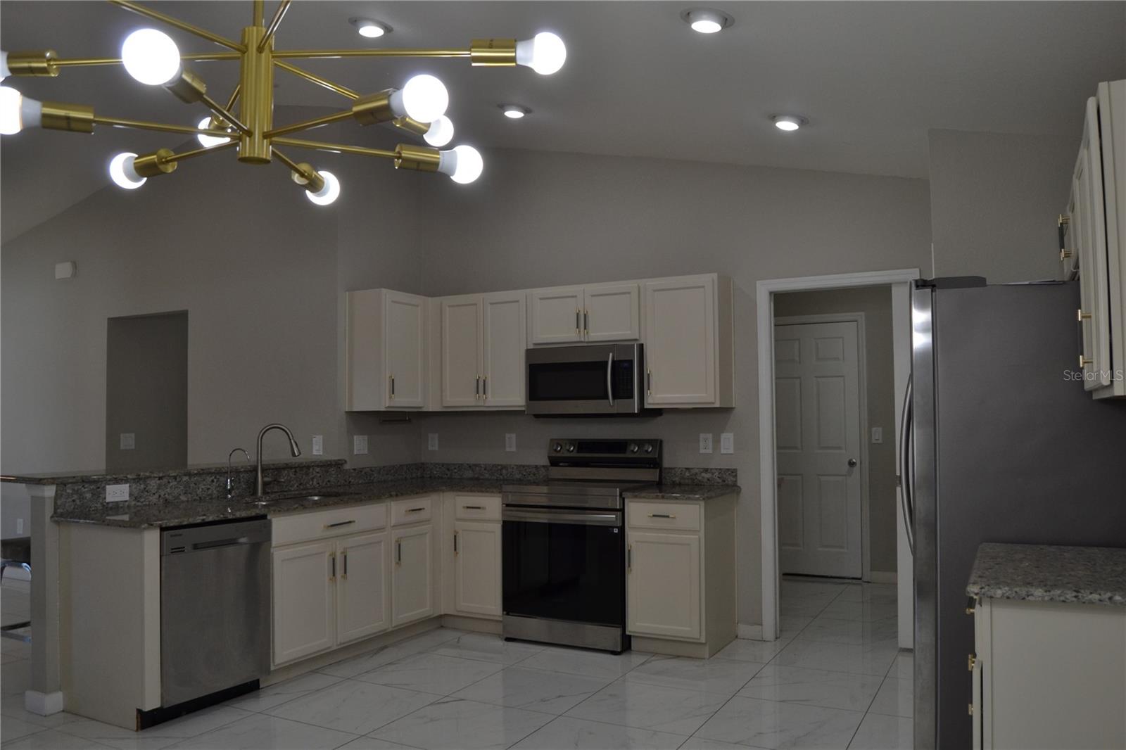 Image 9 of 26 For 1071 Condor Drive