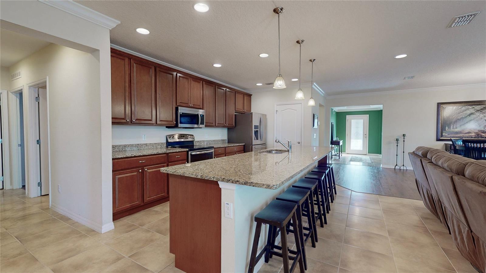 Image 11 of 46 For 23543 Stream Avenue