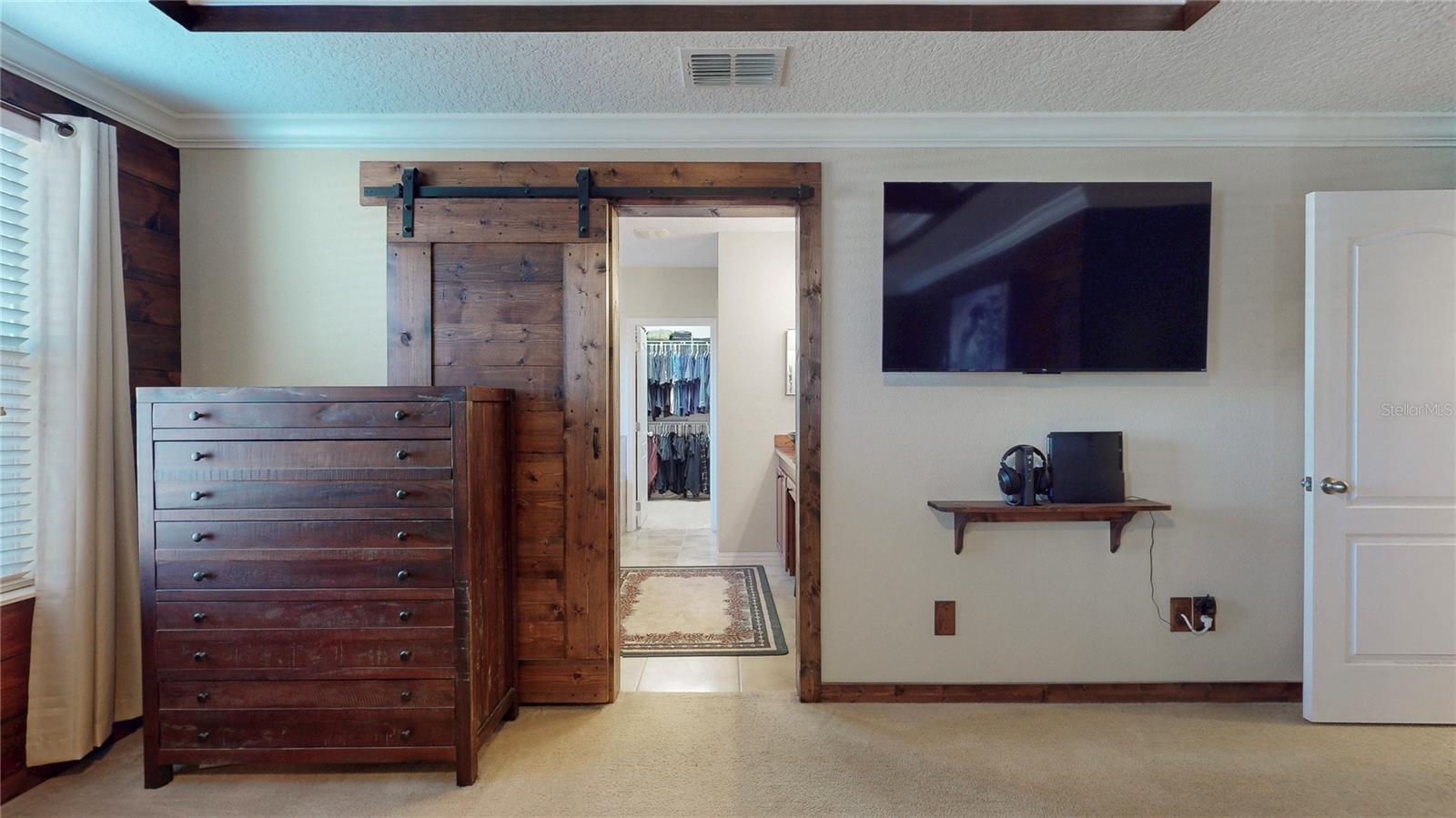 Image 17 of 46 For 23543 Stream Avenue