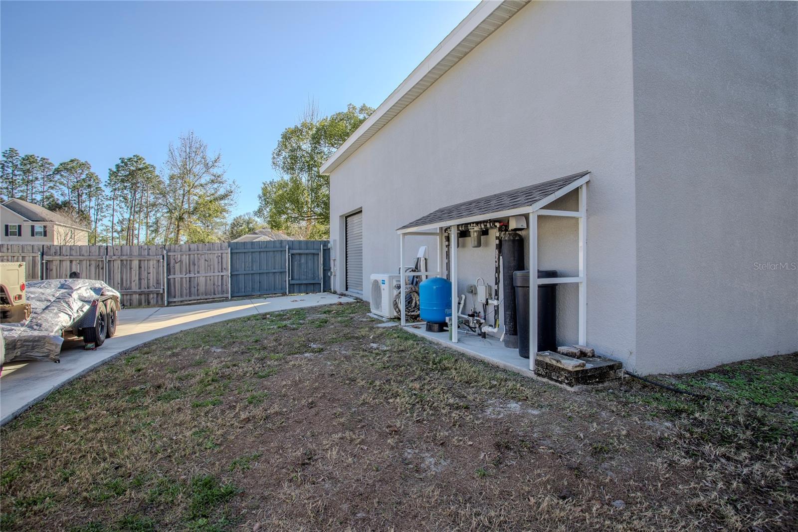 Image 33 of 46 For 23543 Stream Avenue