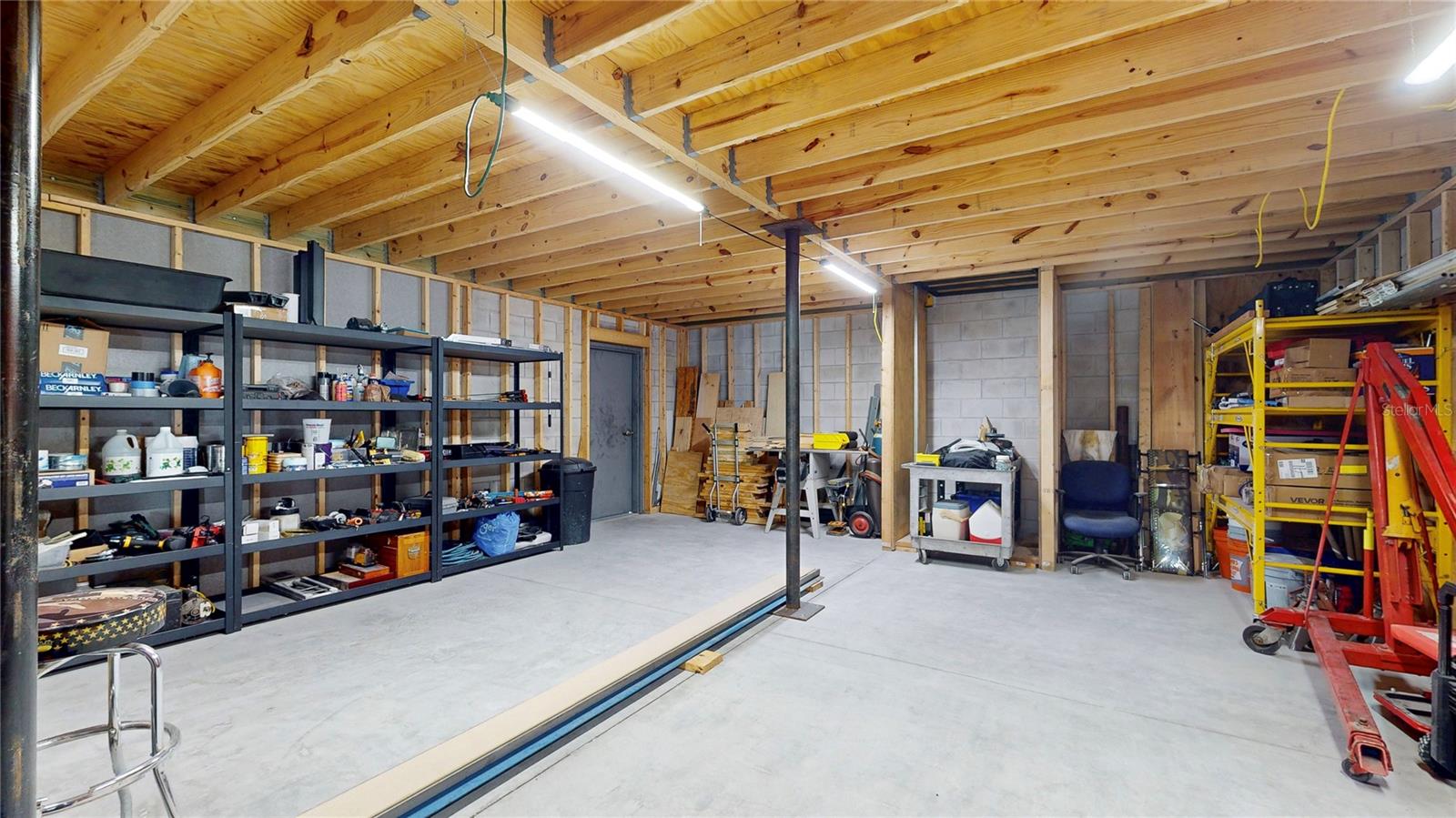 Image 38 of 46 For 23543 Stream Avenue