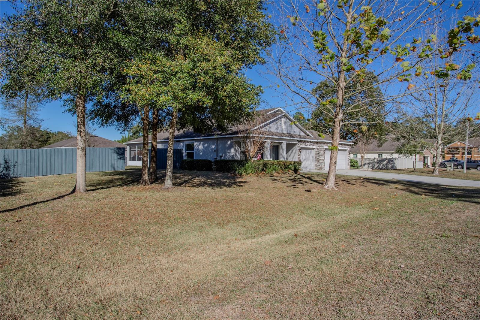 Image 45 of 46 For 23543 Stream Avenue