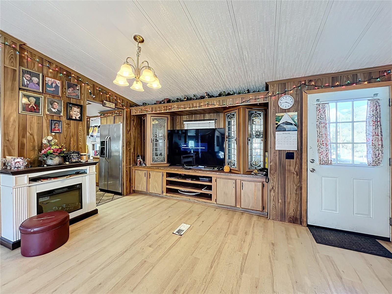 Image 25 of 43 For 45797 Ohio Street