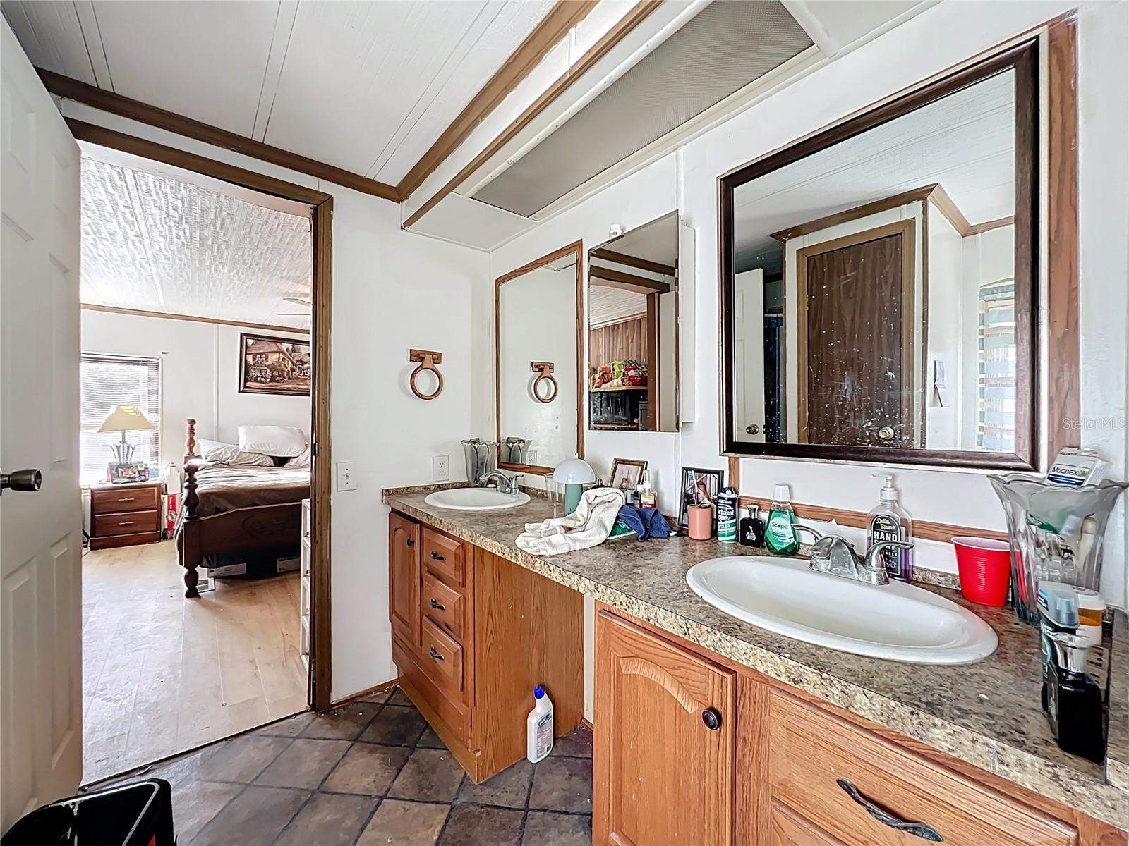 Image 43 of 43 For 45797 Ohio Street