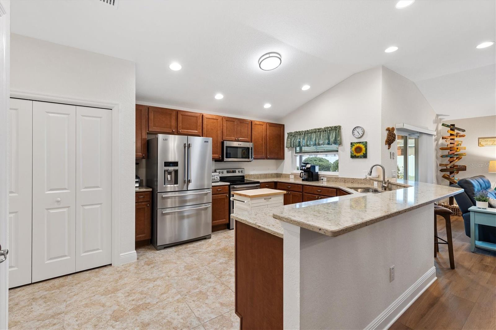 Image 10 of 35 For 5000 Sandpiper Drive