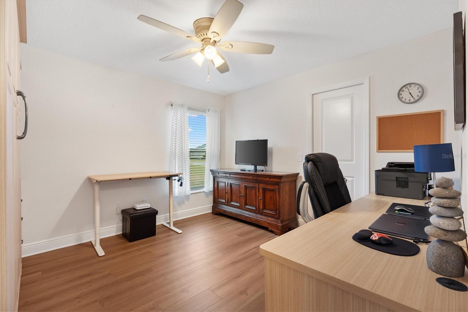 Image 20 of 35 For 5000 Sandpiper Drive