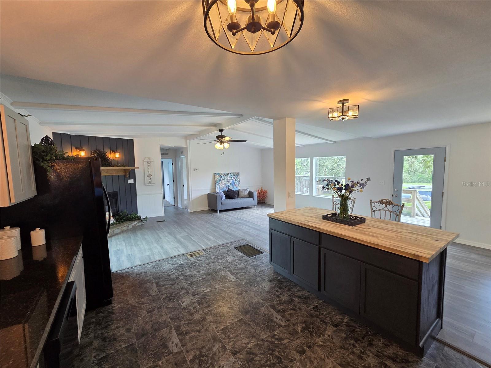 Image 13 of 40 For 47807 State Road 19