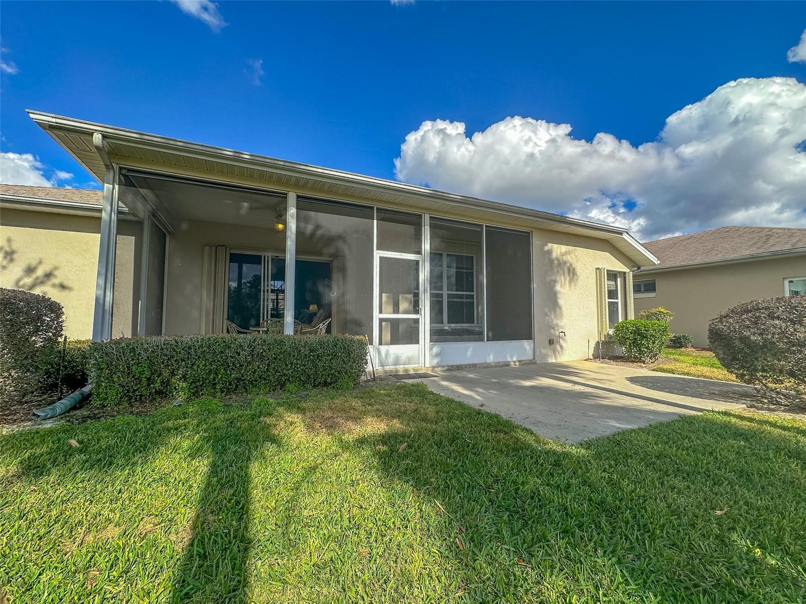 Image 23 of 47 For 5300 Treasure View Way