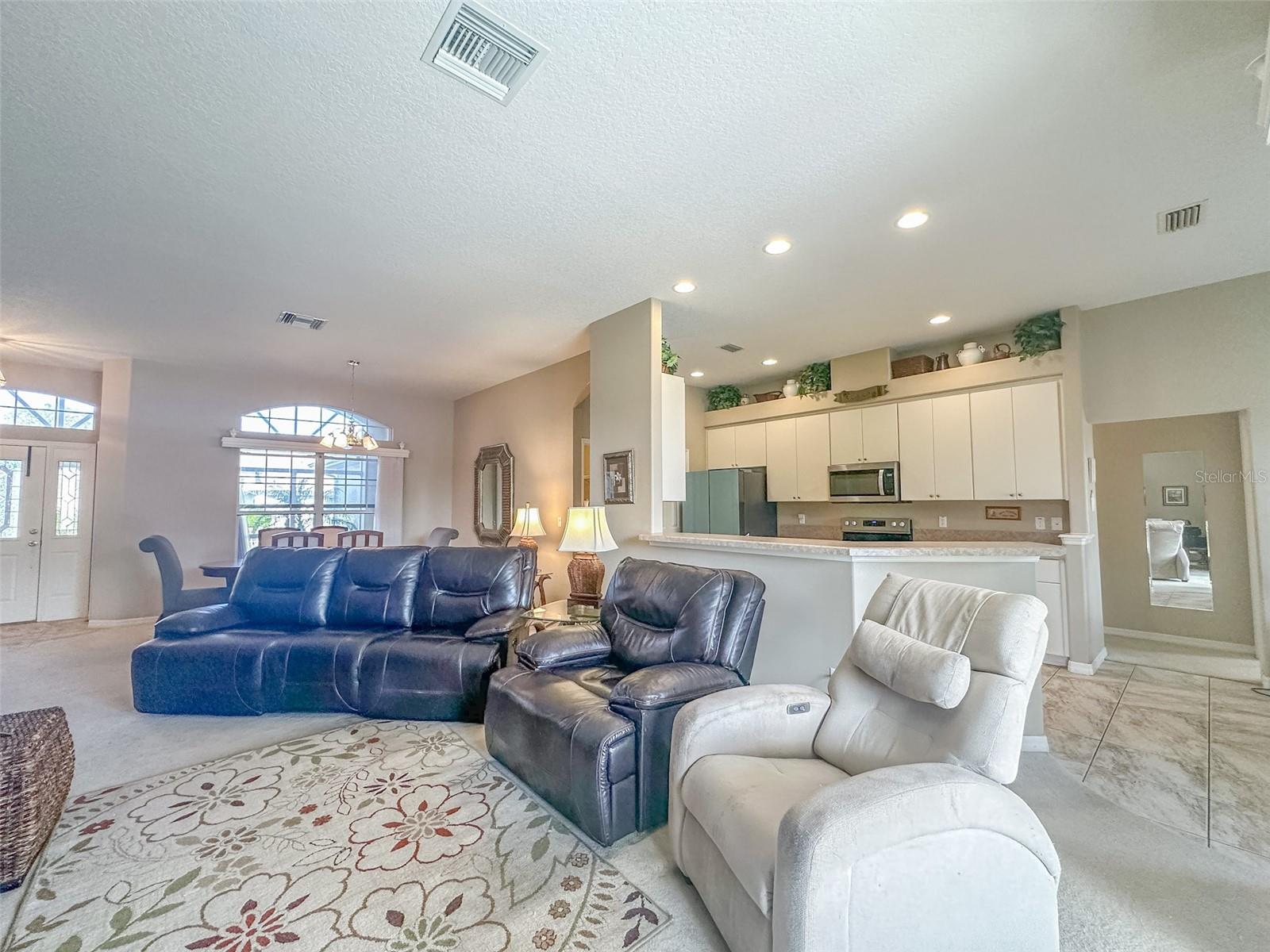 Image 5 of 47 For 5300 Treasure View Way