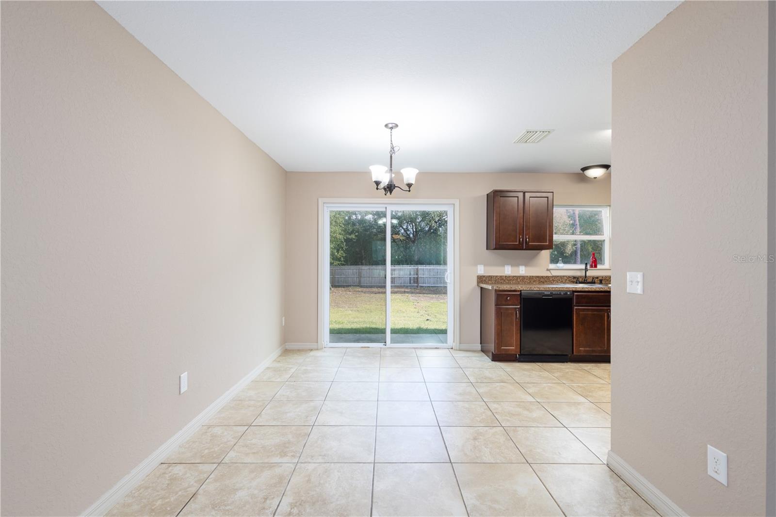 Image 19 of 44 For 5 Malauka Radial Circle