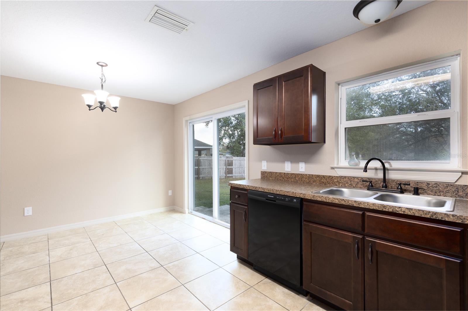 Image 20 of 44 For 5 Malauka Radial Circle