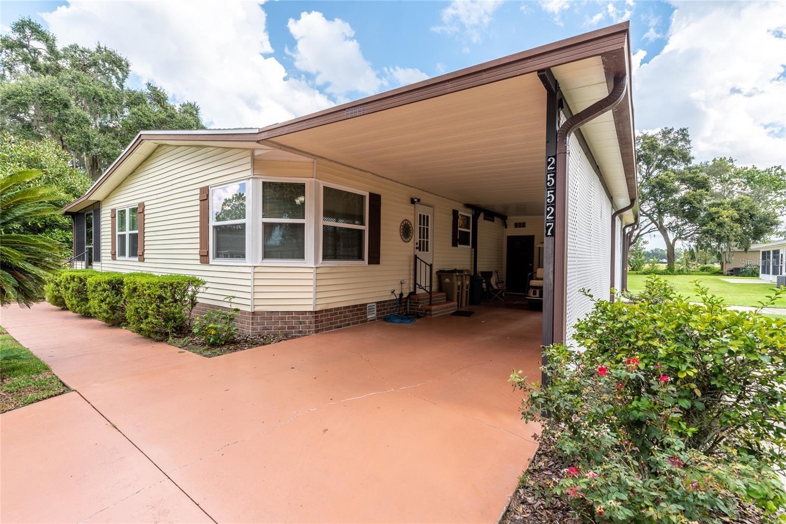 Image 5 of 38 For 25527 Belle Helene